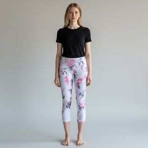 Lululemon Athletica Black and White Leggings Blurred Blossom size 8